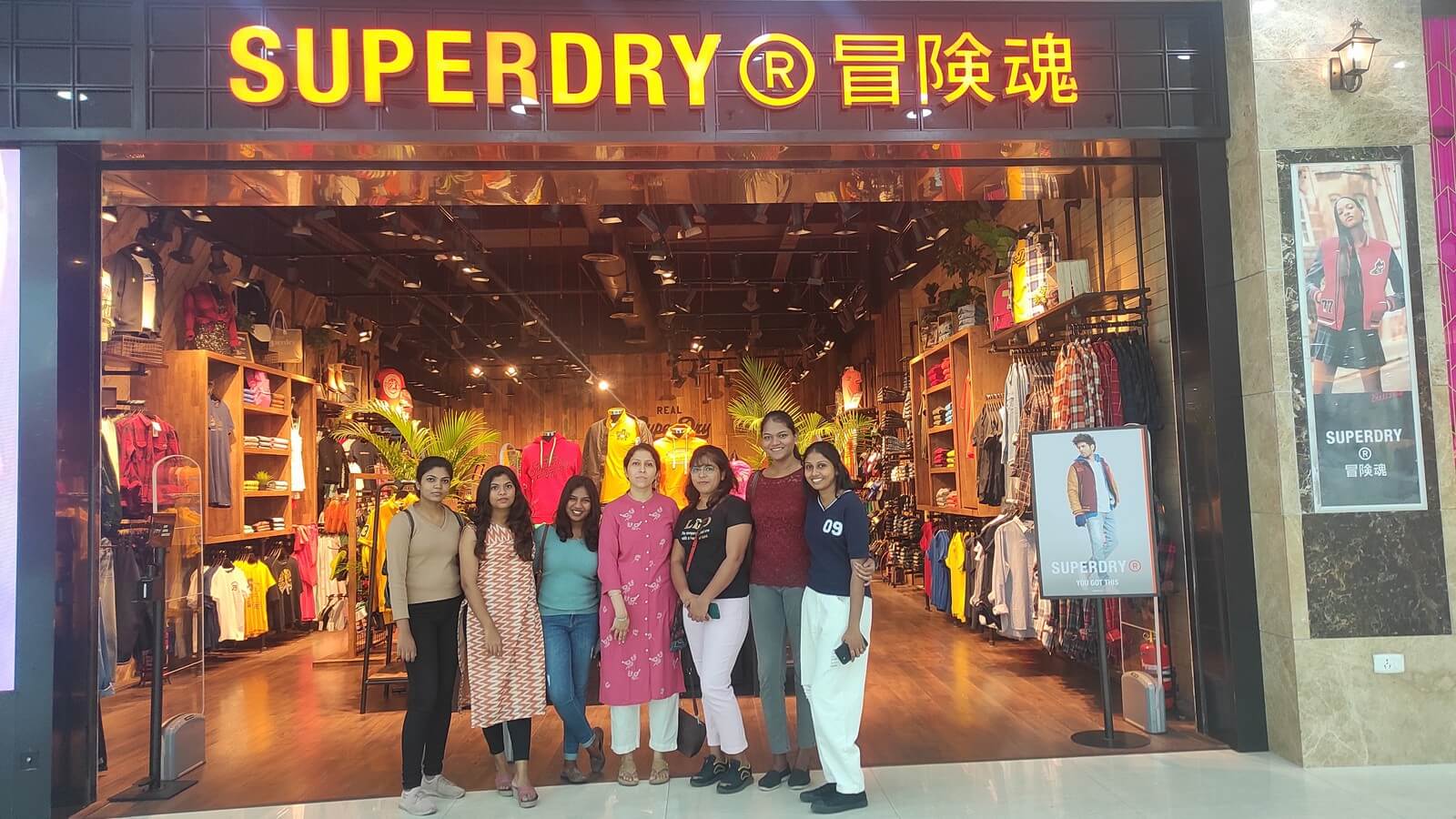 Retail store visits by the MSc FDM batch Academy of Design and Management